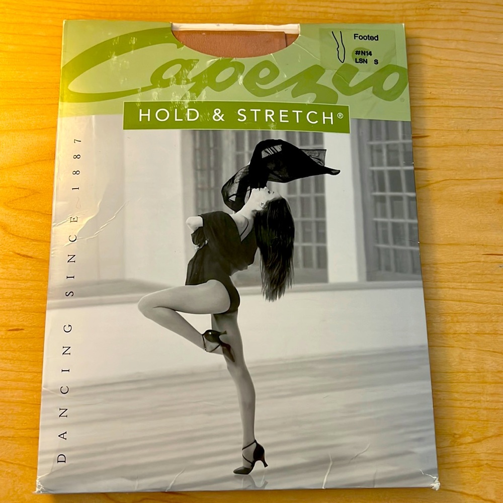 20% OFF 2! Capezio Hold & Stretch Footed Tights Small N14 LSN C14 Beige